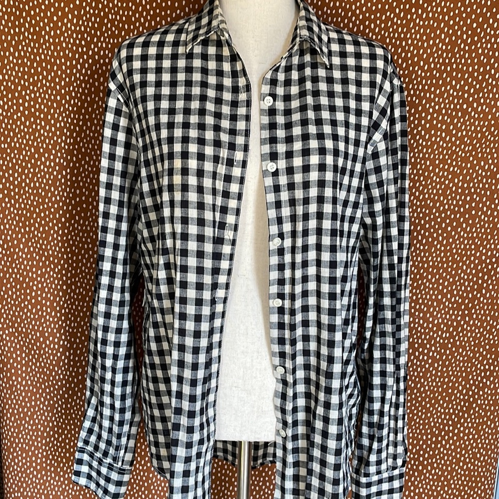 Forever 21 Flannel button down long sleeve